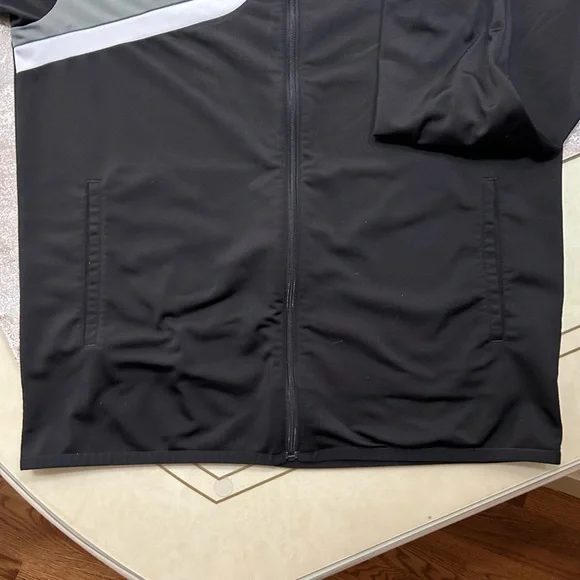 Puma Men’s Jacket - Picture 12 of 16